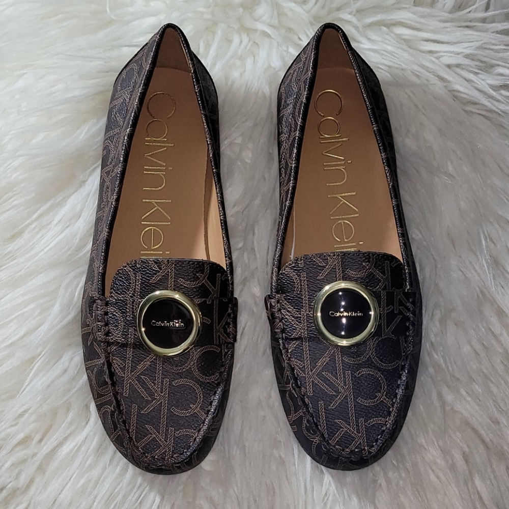 New brown shoes, very comfortable